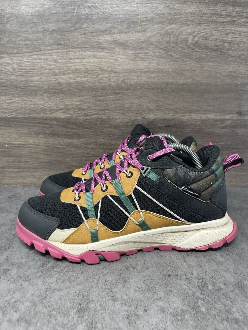 Timberland Garrison Trail Womens Size 8.5 Black Camo Pink Waterproof Shoes